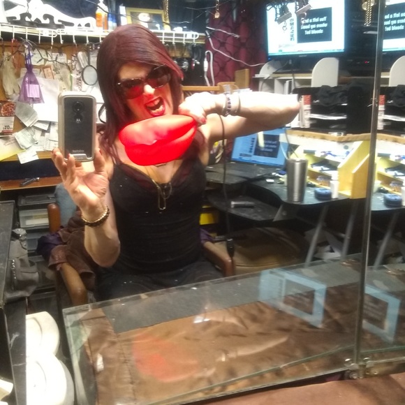 Meet your Posher, Samantha - Picture 8 of 8